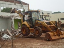Demolição igreja 01
